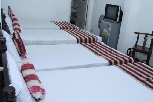 האנוי Hoang Cuong Hotel 15 Nguyen Thai Hoc מראה חיצוני תמונה